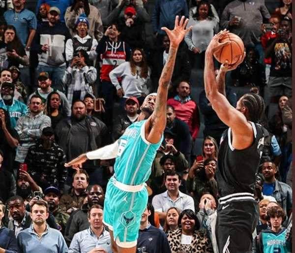 杏彩体育-莱昂纳德复出即献准绝杀 快艇重回“希望模式”